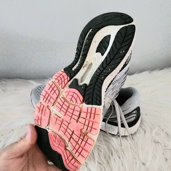 New Balance athletic shoes blue woman size 10 - Picture 5 of 6